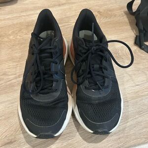 Lululemon tennis shoes